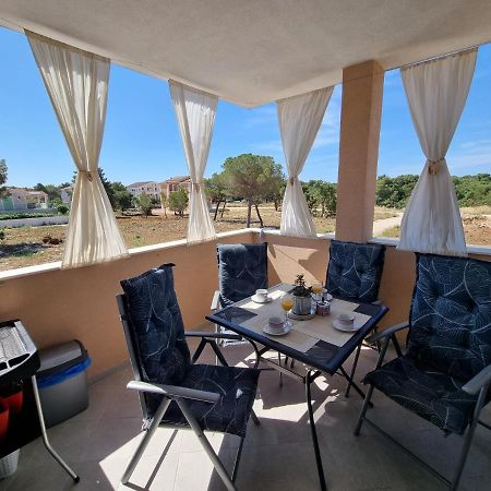 Apartman Marija Biograd Na Moru Exterior foto